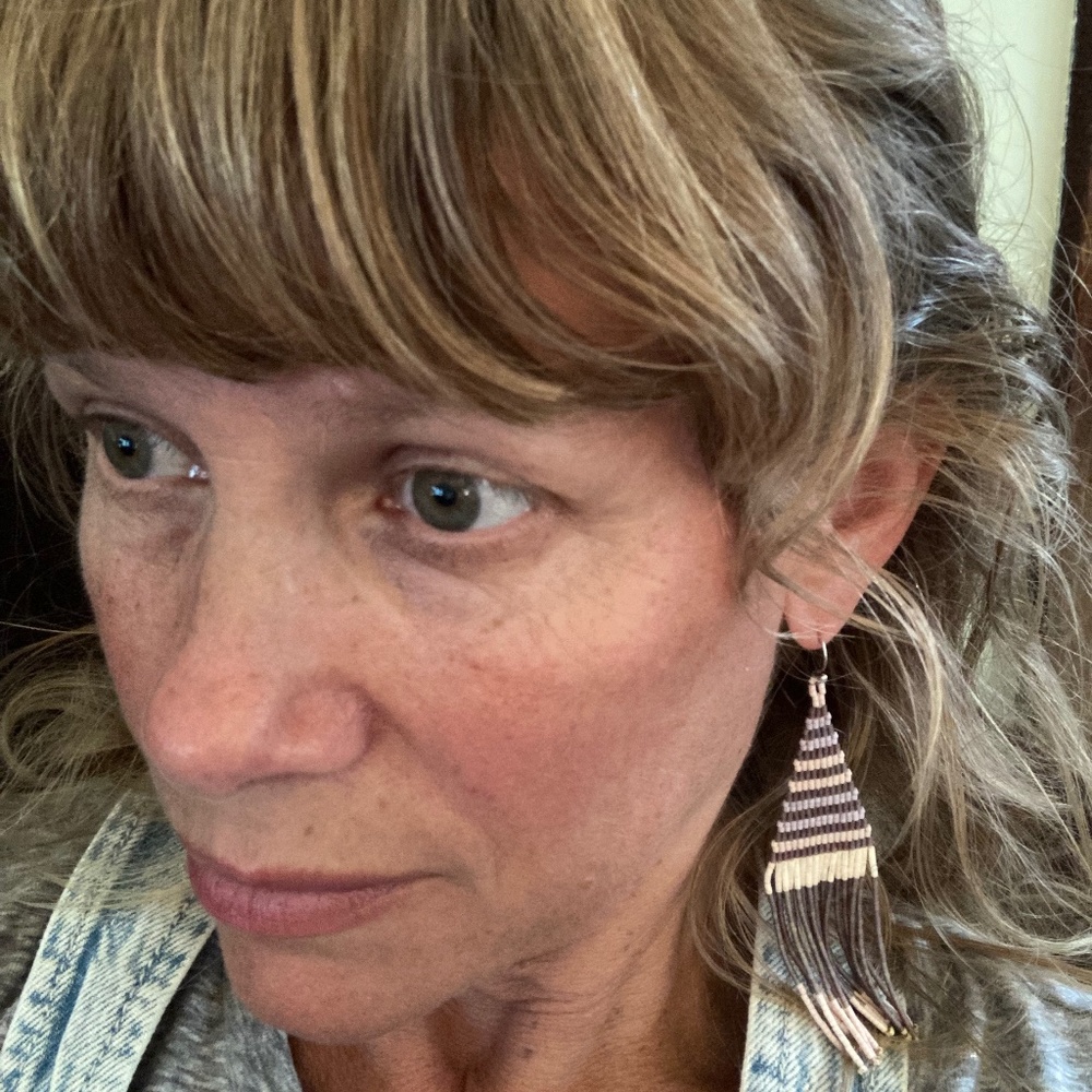 Meet your Posher, Holly